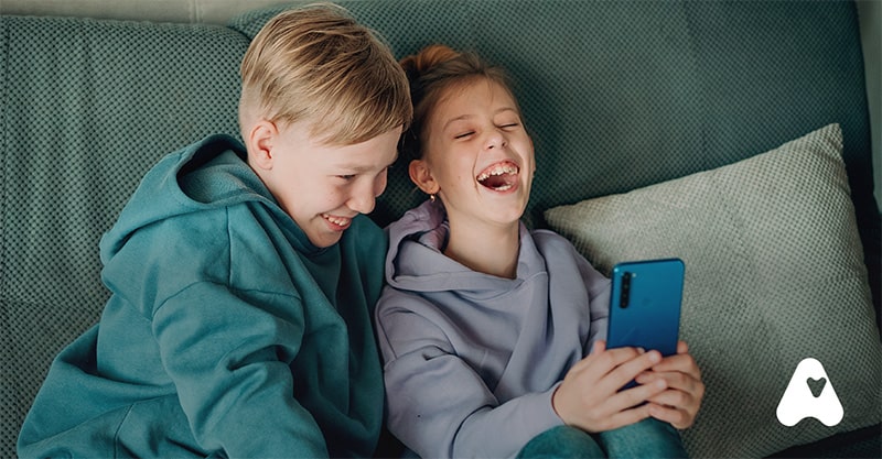 As crianças e os dispositivos eletrónicos
